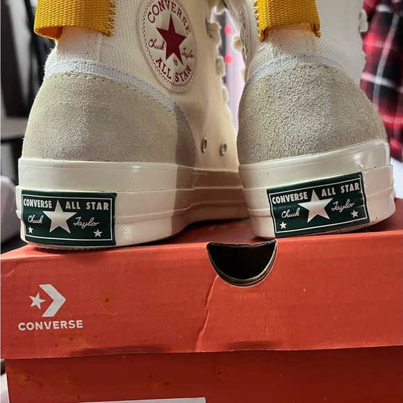 SOLD - Picture 4 of 9